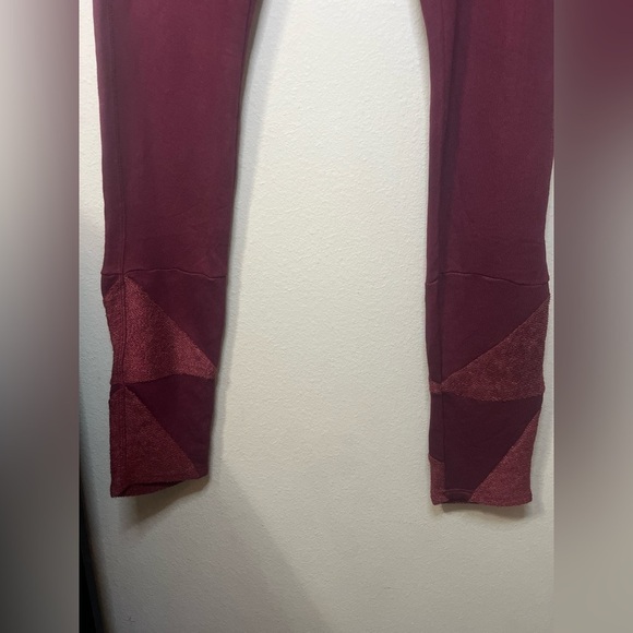 Yoga pants with pockets / maroon / size XL New With Tags - Picture 6 of 10